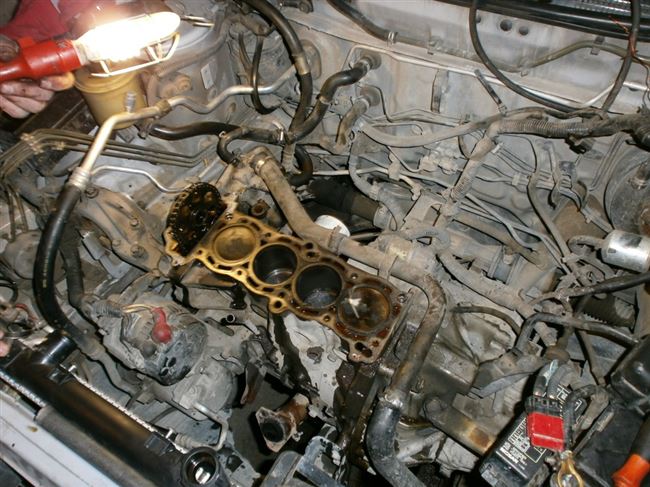 Разборка двигателя Nissan Primera